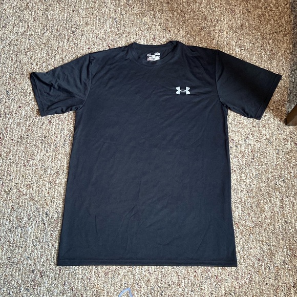 Black Under Armour T-shirt - Picture 1 of 4